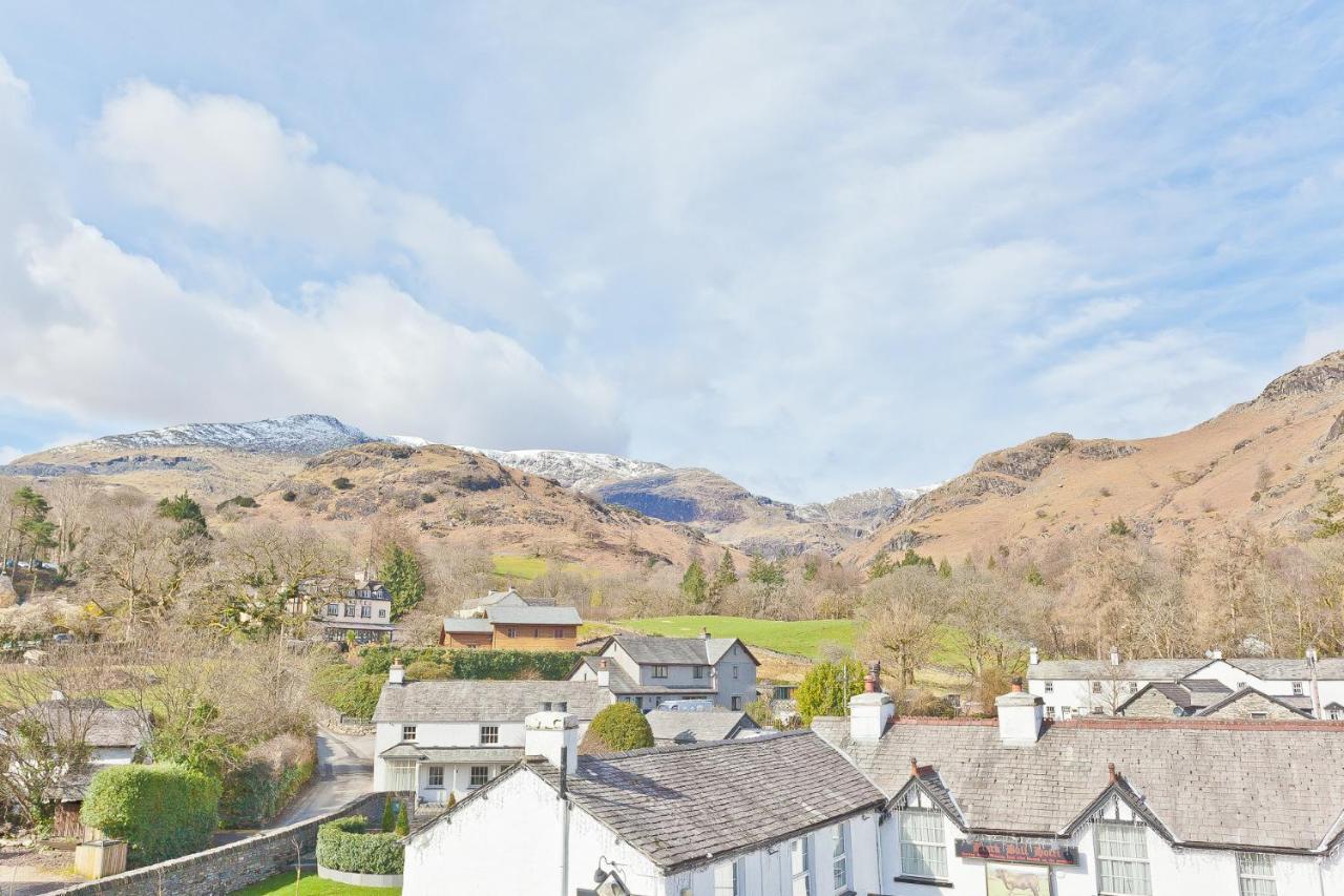The Yewdale Inn And Hotel Coniston Village Exteriör bild